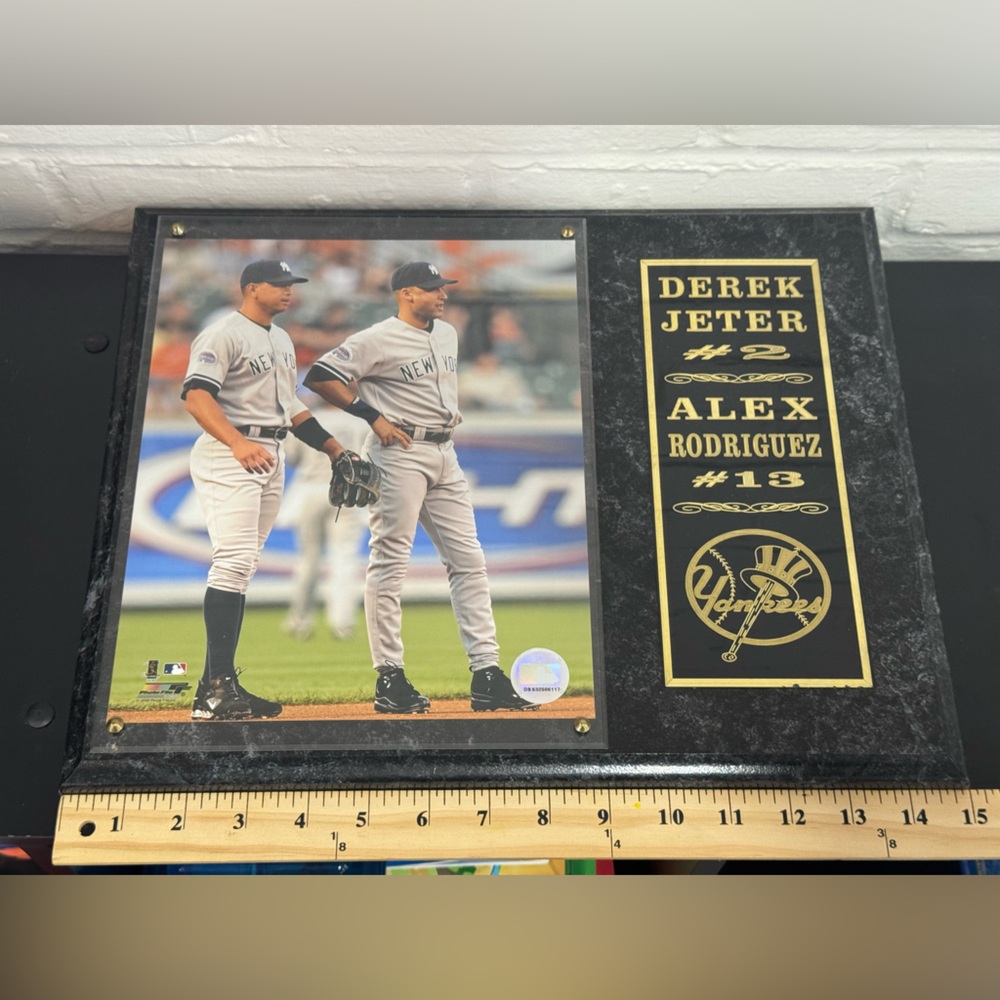 Jeter & Rodriguez NY Yankees Baseball Plaque - Picture 2 of 3